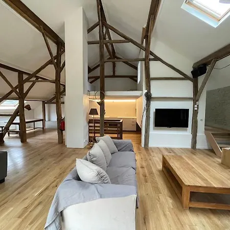 Gasthuis Grange De Lesse Libin