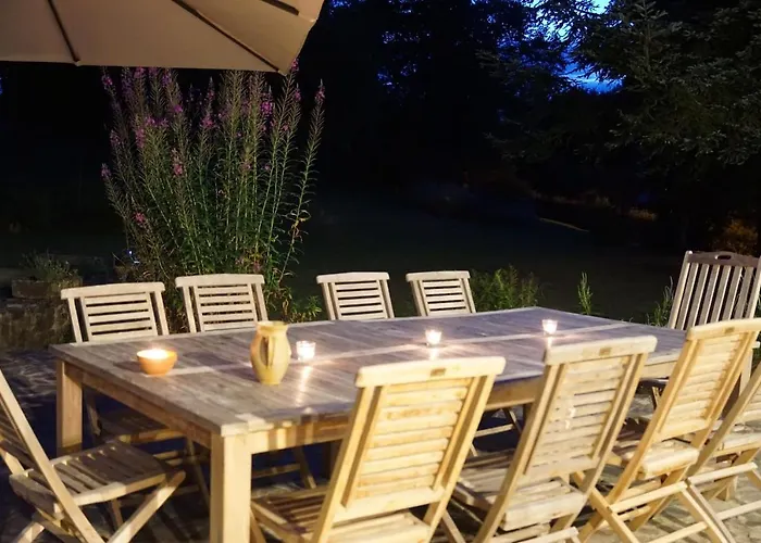 Konukevi Grange De Lesse 3*